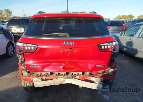 2020 Jeep Compass Latitude 4X4 from USA, damaged, VIN 3C4NJDBB6LT256594